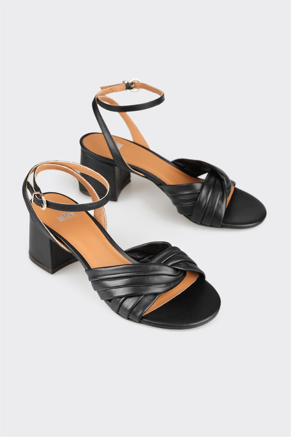 Siyah deri topuklu kadın sandalet - Elle Shoes