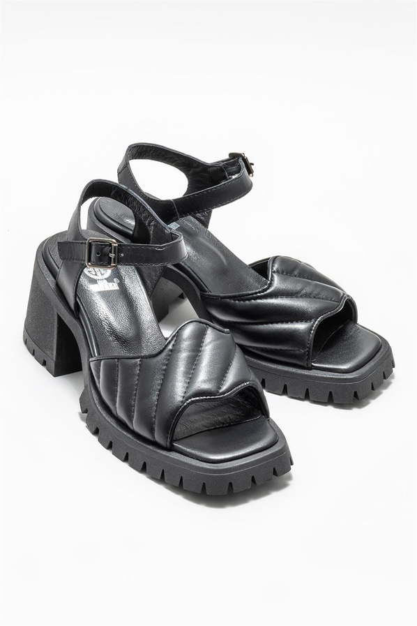 Siyah deri topuklu kadın sandalet - Elle Shoes