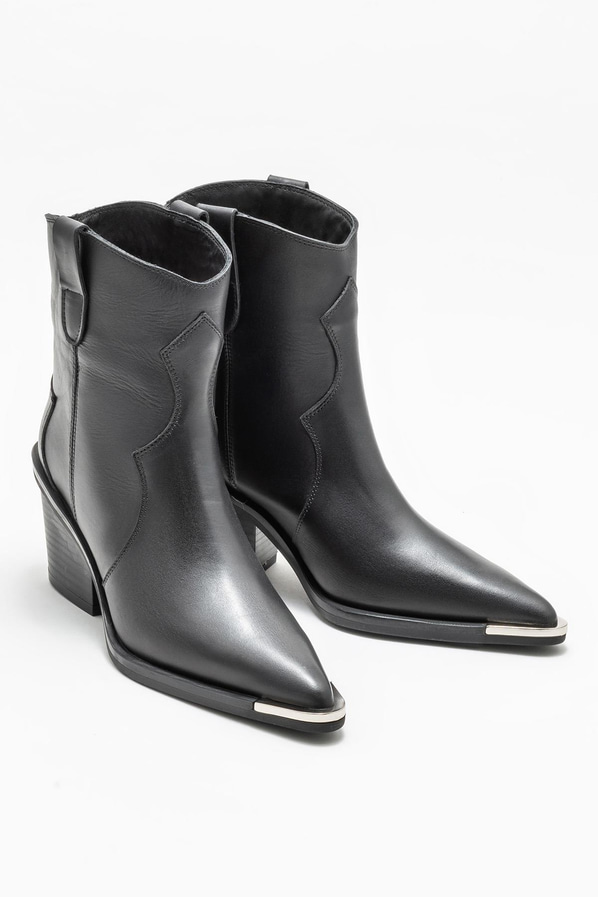 Siyah deri kadın bot, rahat kullanım için - Elle Shoes