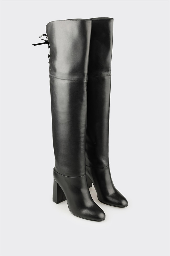 Siyah Deri Kadın Yüksek Topuk Çizme