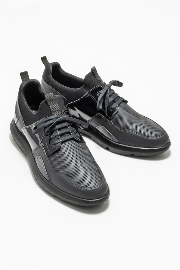 Siyah erkek günlük ayakkabı, günlük kullanım için - Elle Shoes