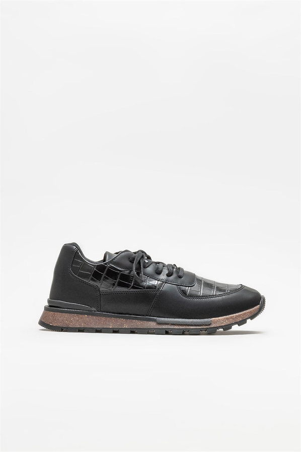 Siyah erkek günlük ayakkabı, günlük kullanım için - Elle Shoes