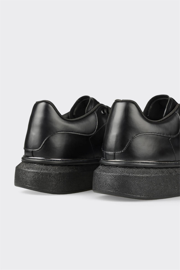 Siyah örgü dokulu erkek spor ayakkabı, ofis stili için - Elle Shoes