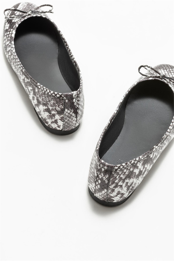 Siyah kadın babet - Elle Shoes