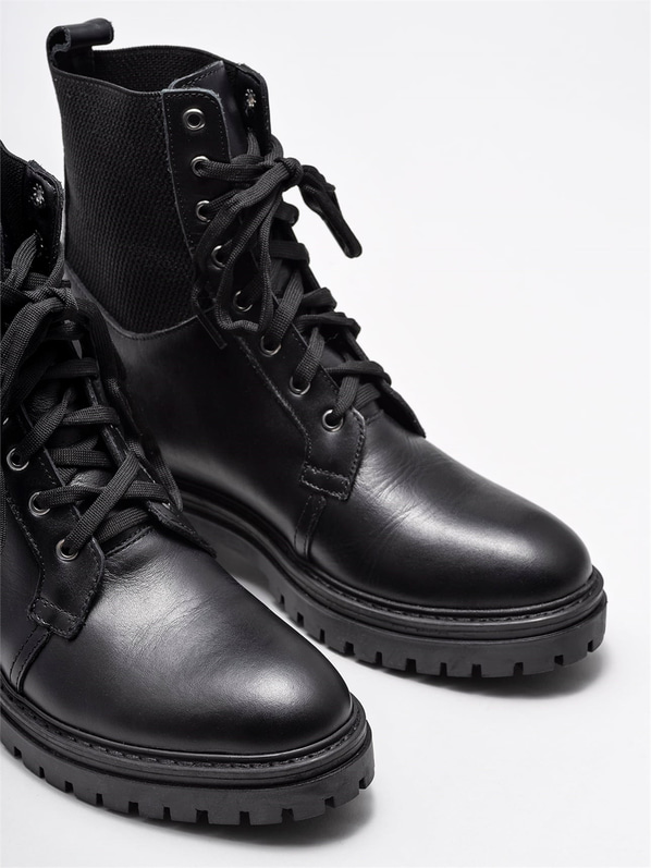 Siyah deri kadın bot - Elle Shoes