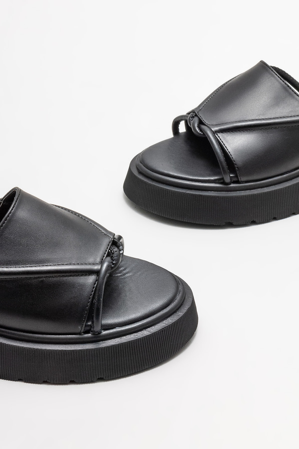 Siyah dolgu topuklu kadın terlik - Elle Shoes
