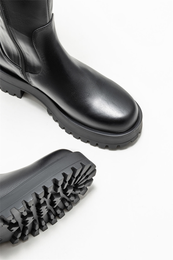 Siyah düz kadın çizme - Elle Shoes