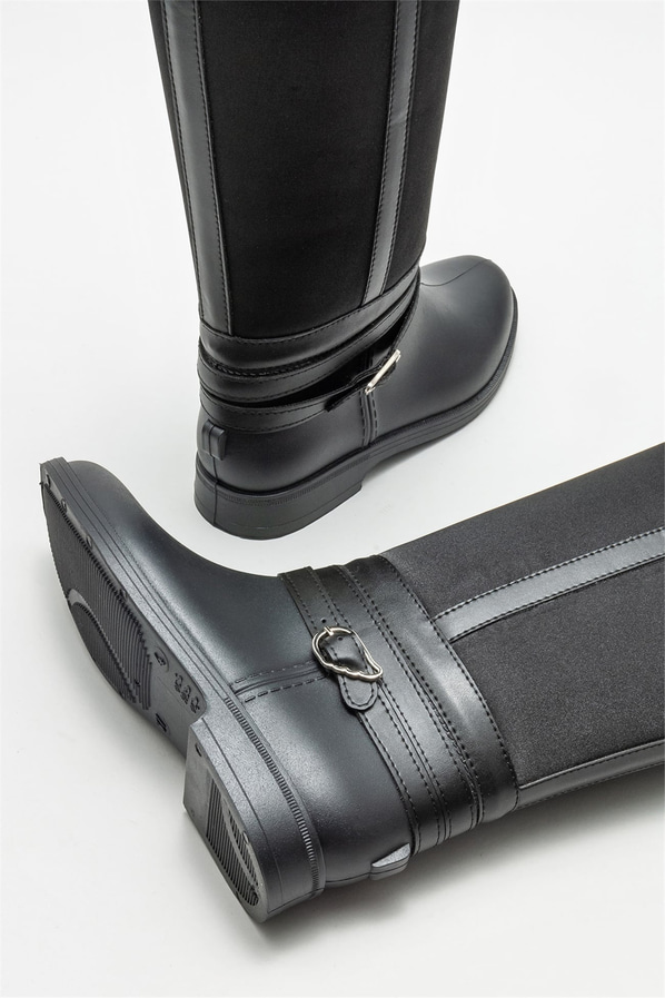 Siyah düz kadın çizme - Elle Shoes