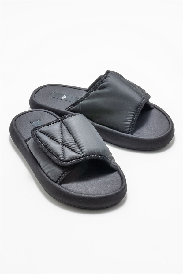 Siyah düz kadın terlik - Elle Shoes