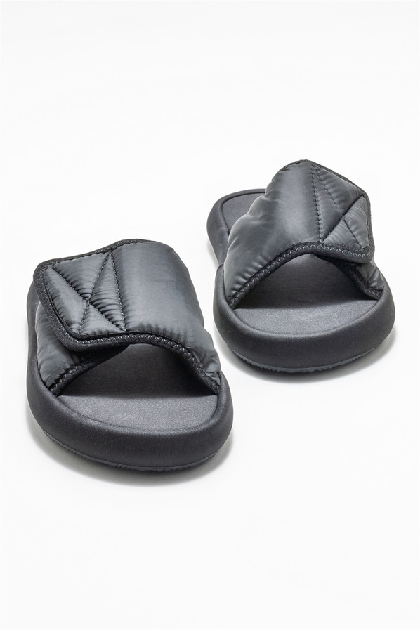 Siyah düz kadın terlik - Elle Shoes