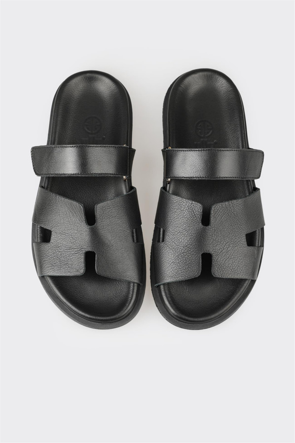 Siyah düz yumuşak dokulu kadın terlik, rahat kullanım için - Elle Shoes