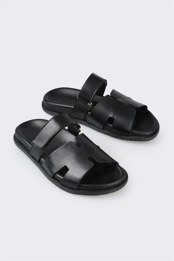 Siyah deri düz kadın terlik - Elle Shoes