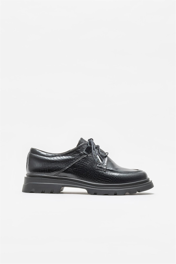 Siyah kadın ayakkabı, günlük kullanım için - Elle Shoes