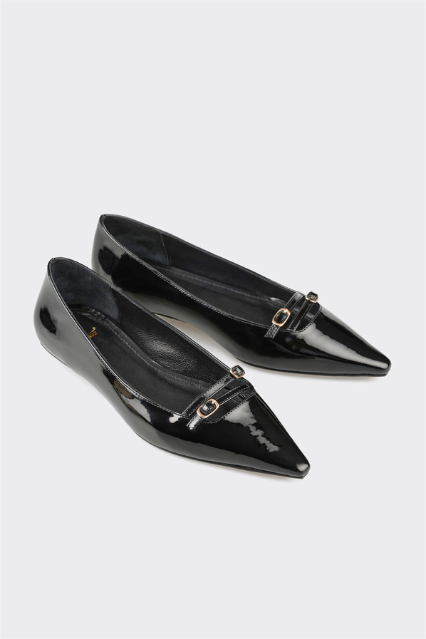 Siyah kadın düz ayakkabı, günlük kullanım için - Elle Shoes