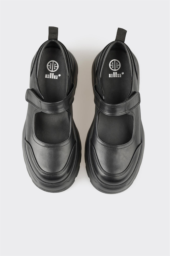Siyah kadın düz ayakkabı, günlük kullanım için - Elle Shoes