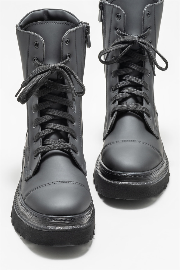 Siyah kadın bot, günlük kullanım için - Elle Shoes