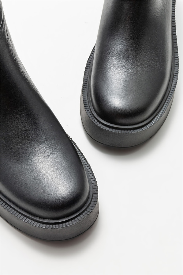 Siyah kadın bot, günlük kullanım için - Elle Shoes