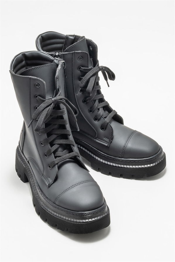 Siyah kadın bot, günlük kullanım için - Elle Shoes
