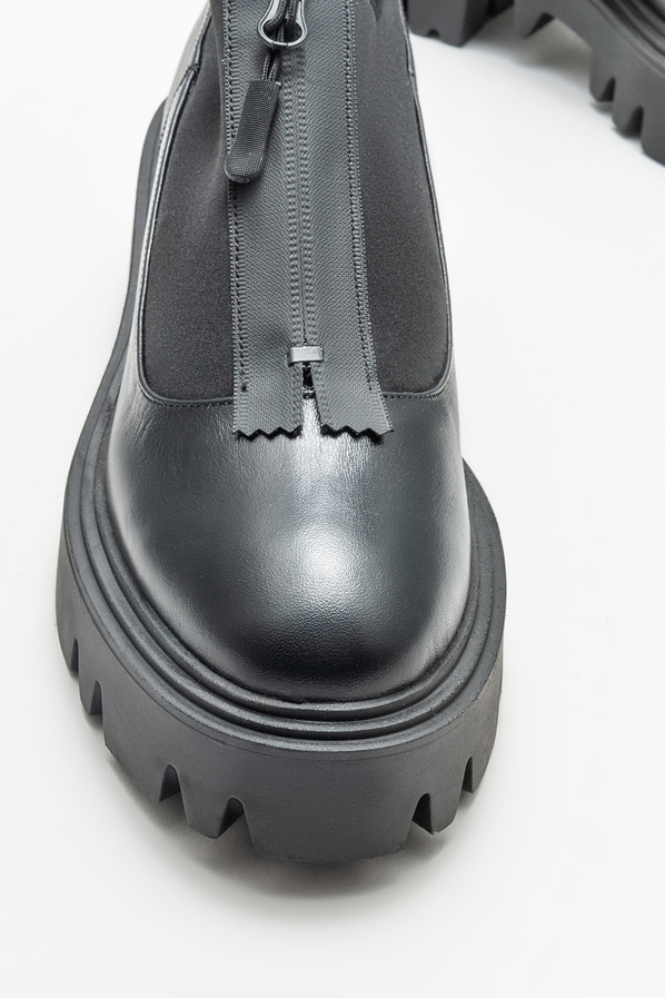 Siyah düz kadın ayakkabı, günlük kullanım için - Elle Shoes