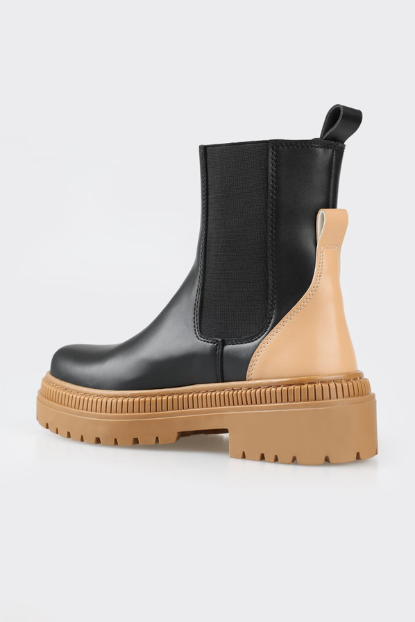 Siyah düz kadın chelsea bot, günlük kullanım için - Elle Shoes