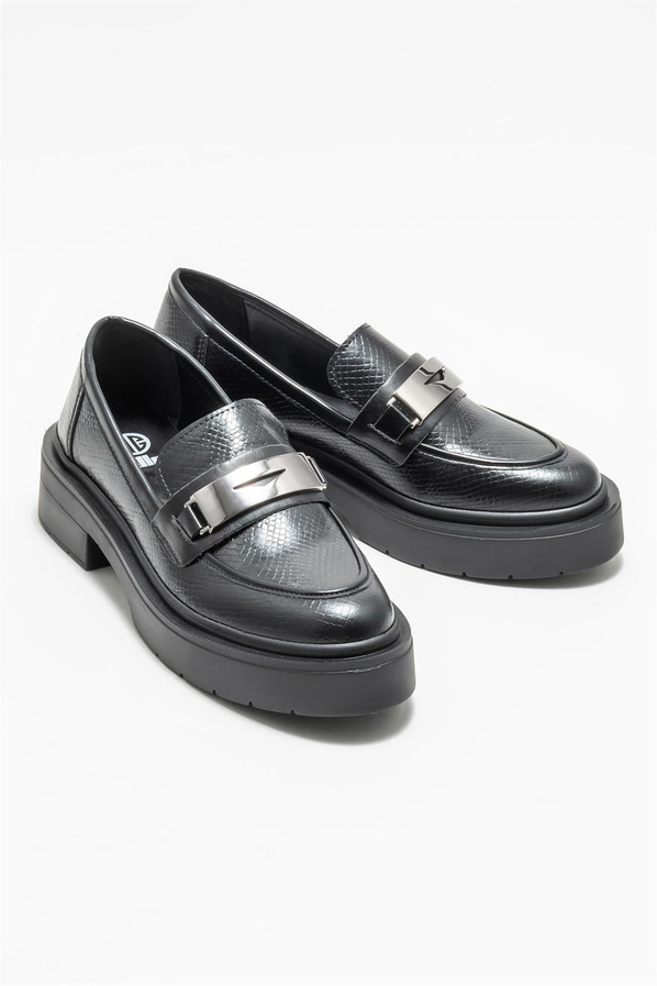Siyah kadın loafer, günlük kullanım için - Elle Shoes