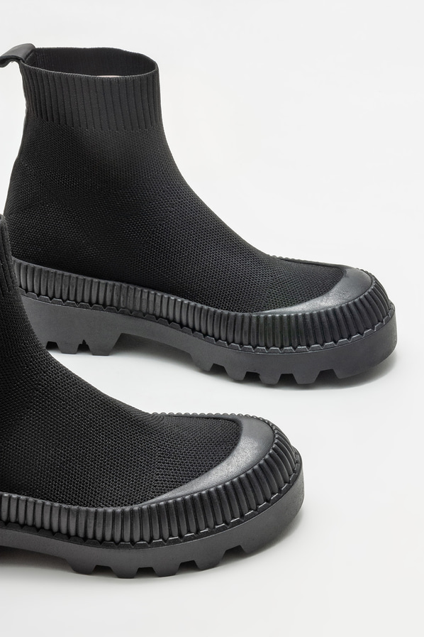 Siyah kadın bot, günlük kullanım için - Elle Shoes