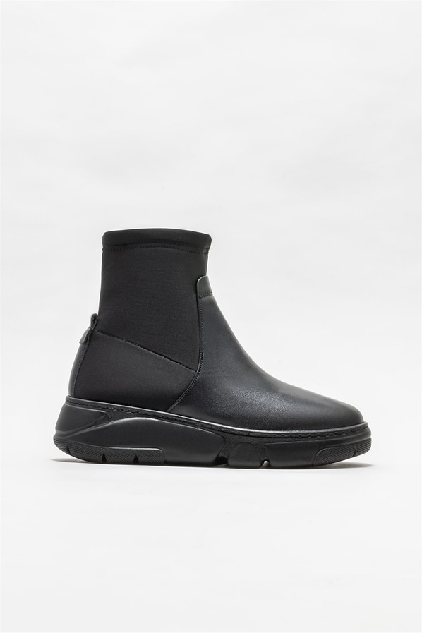 Siyah kadın bot, günlük kullanım için - Elle Shoes