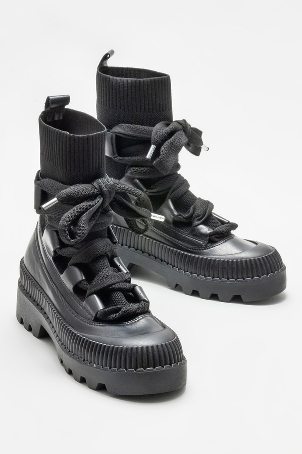 Siyah kadın bot, günlük kullanım için - Elle Shoes