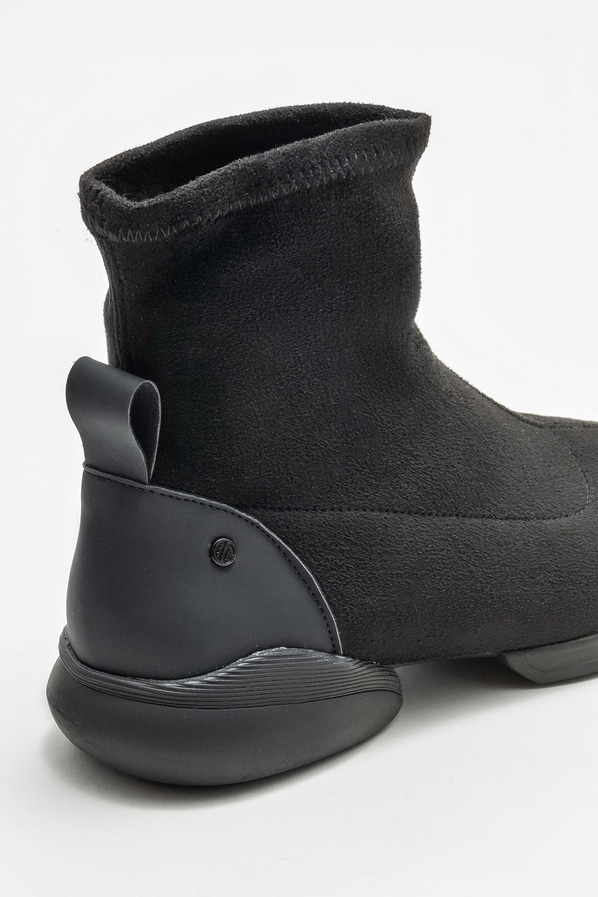 Siyah kadın bot, günlük kullanım için - Elle Shoes