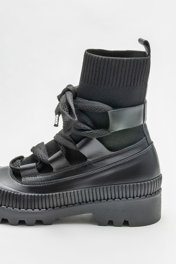 Siyah kadın bot, günlük kullanım için - Elle Shoes