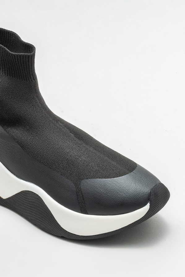 Siyah kadın bot, günlük kullanım için - Elle Shoes