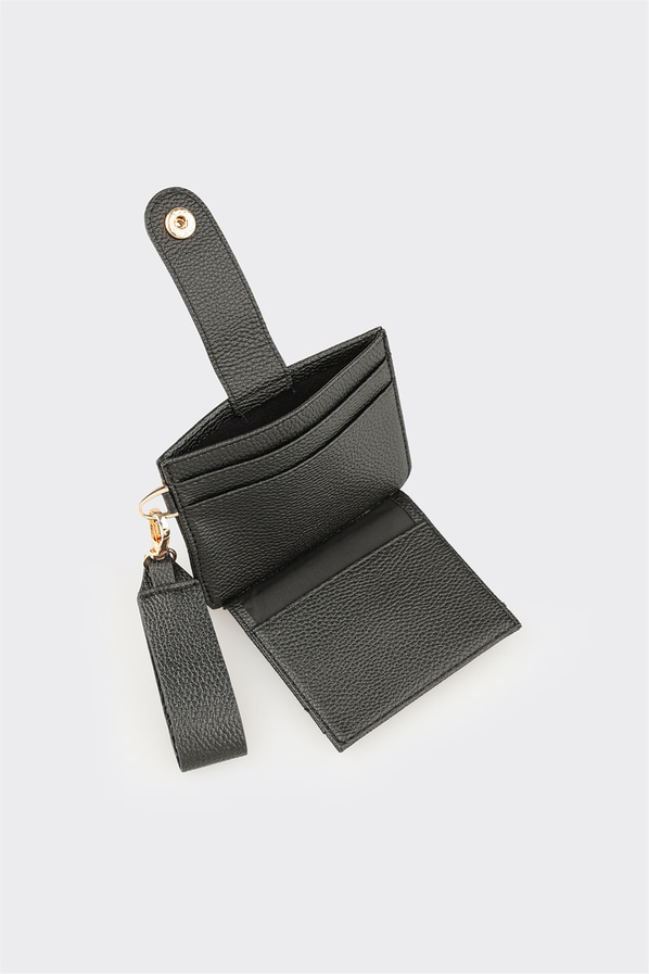 Siyah Kadın Kartlık