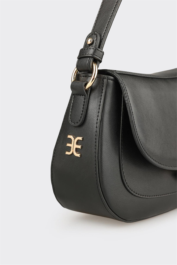 Siyah Kadın Omuz Çantası