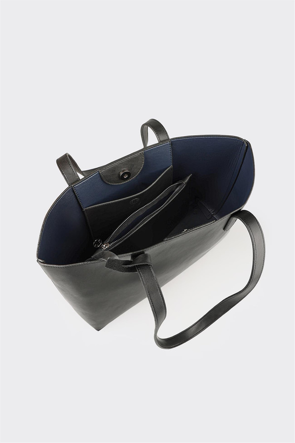 Siyah Kadın Omuz Çantası