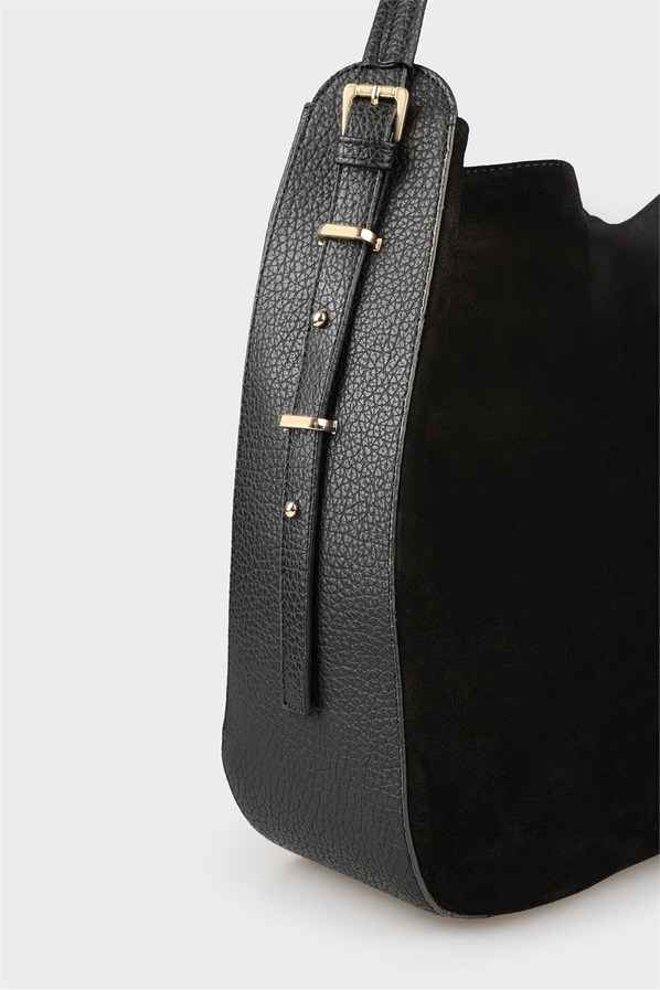 Siyah Kadın Omuz Çantası