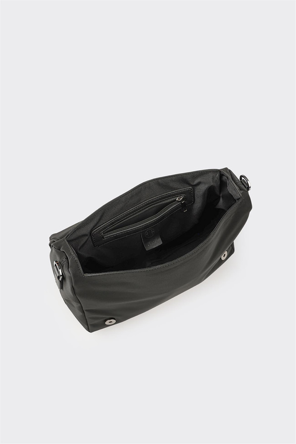 Siyah Kadın Omuz Çantası