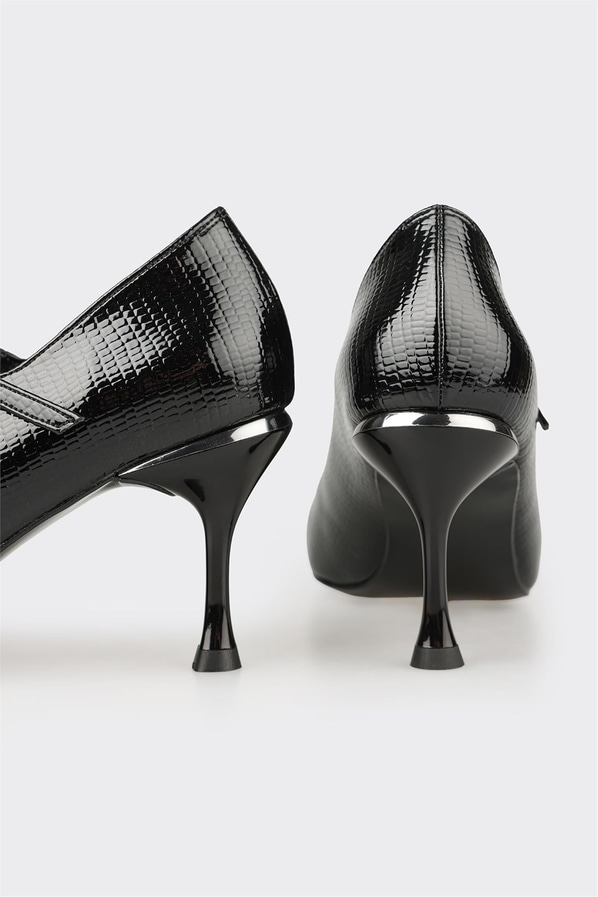 Siyah deri dolgu topuklu kadın ayakkabı, ofis stili için - Elle Shoes
