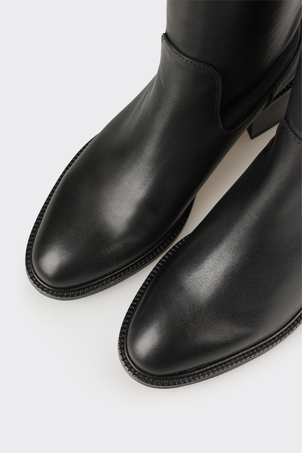 Siyah Kadın Orta Topuk Çizme