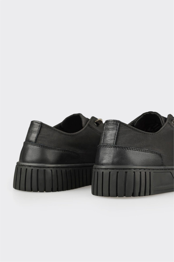 Siyah Kadın Spor Ayakkabı