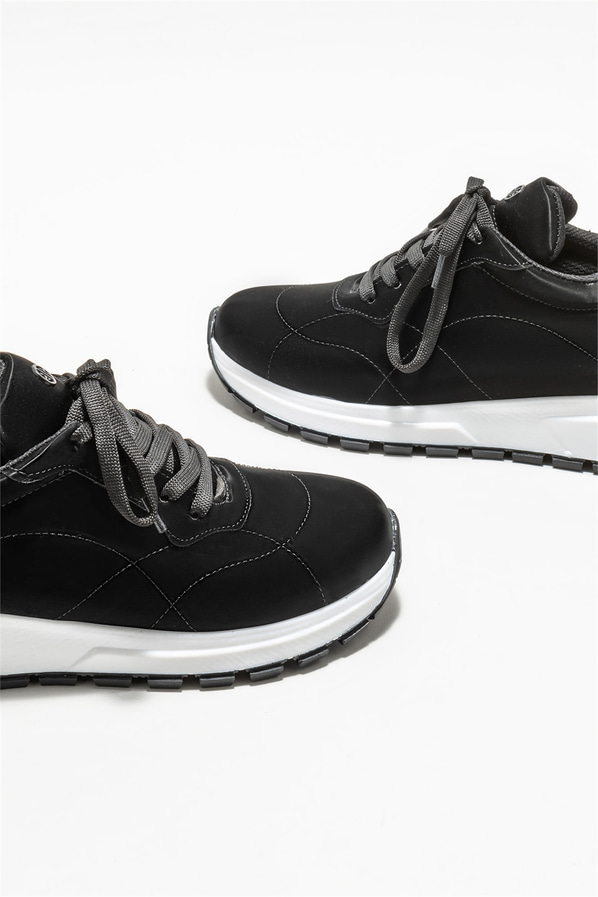 Siyah kadın sneaker - Elle Shoes