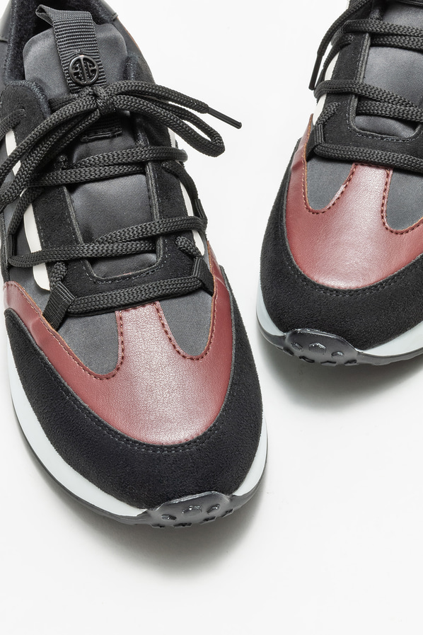 Siyah kadın spor ayakkabı - Elle Shoes