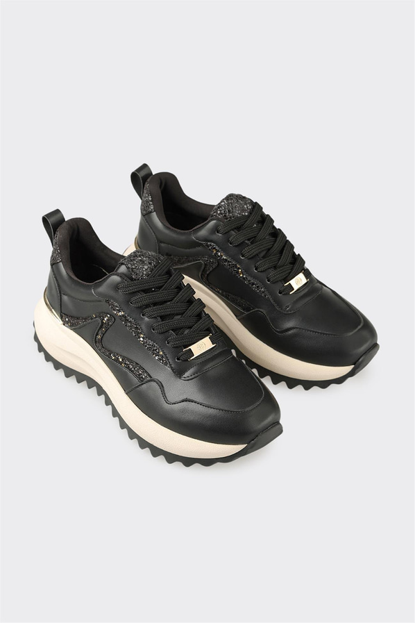Siyah Kadın Spor Ayakkabı