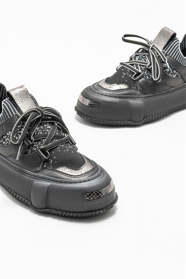Siyah kadın sneaker - Elle Shoes