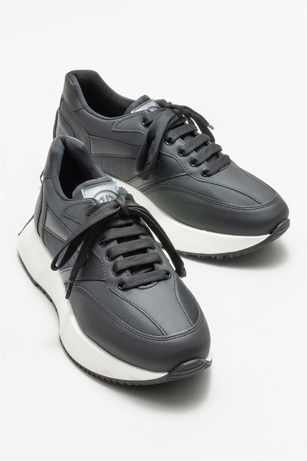 Siyah kadın spor ayakkabı - Elle Shoes