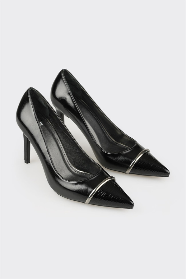 Siyah Kadın Stiletto
