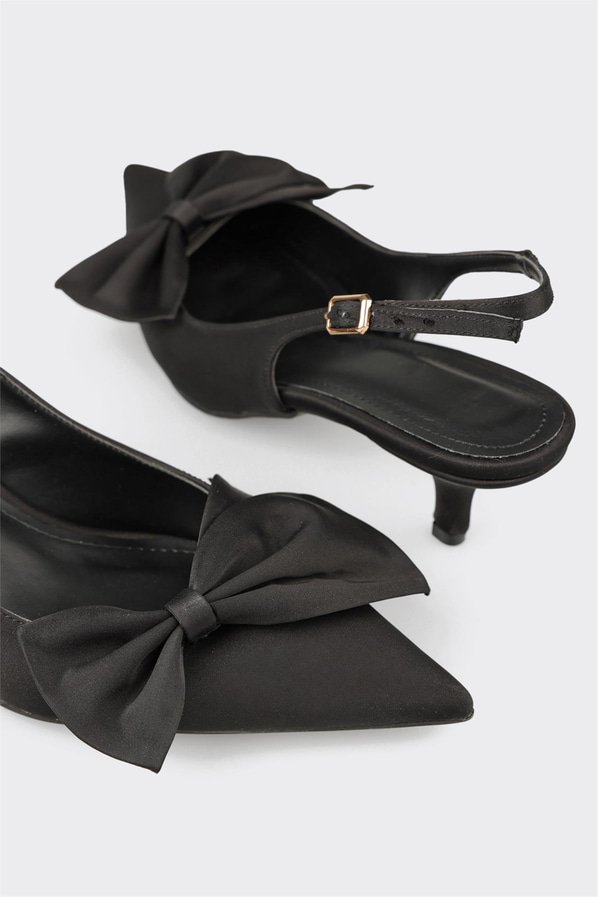 Siyah ince topuklu örgü dokulu kadın ayakkabı, günlük kullanım için - Elle Shoes