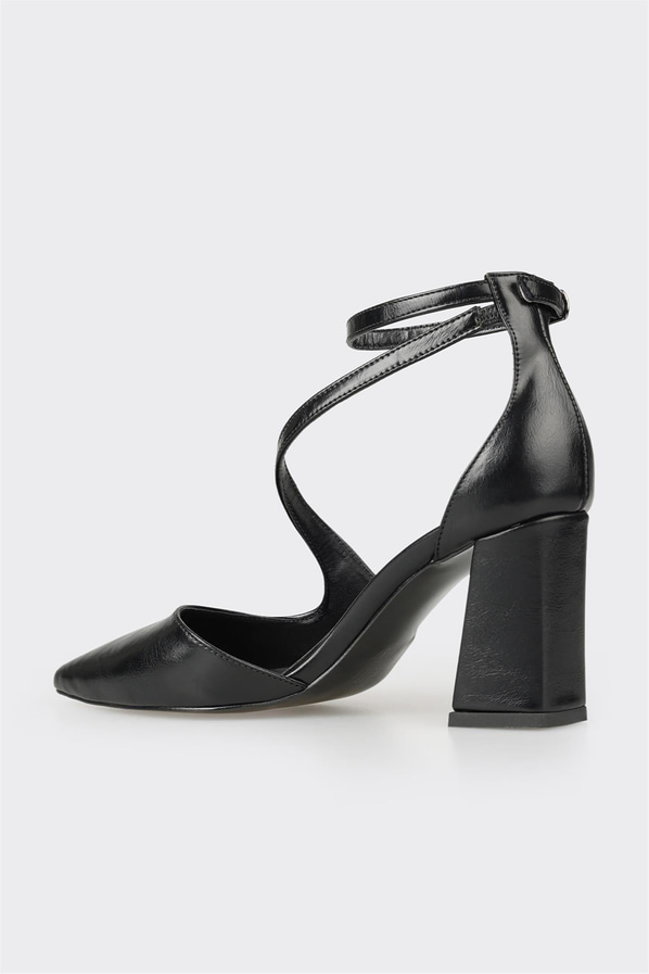 Siyah topuklu kadın ayakkabı - Elle Shoes