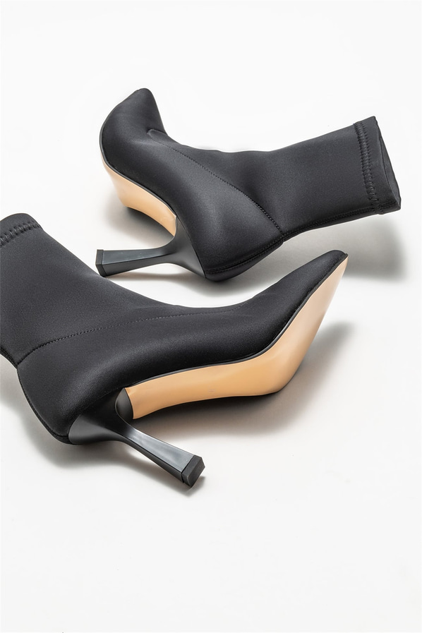 Siyah topuklu kadın bot - Elle Shoes