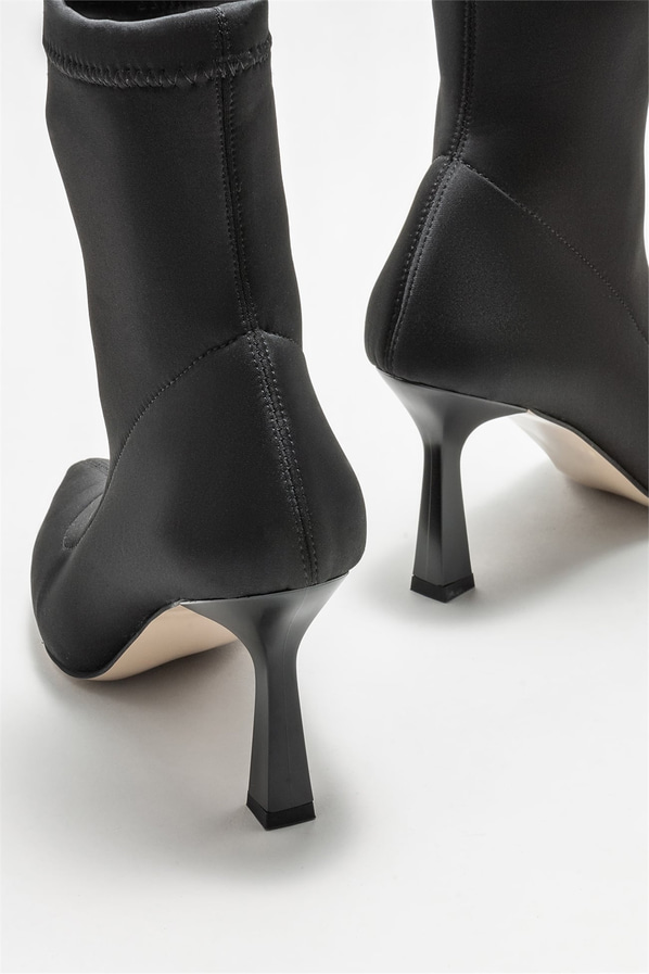 Siyah topuklu kadın bot - Elle Shoes