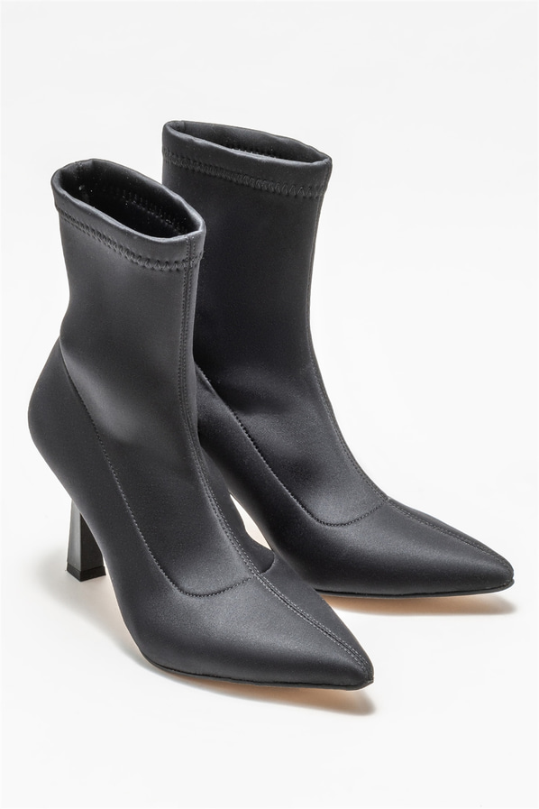 Siyah topuklu kadın bot - Elle Shoes